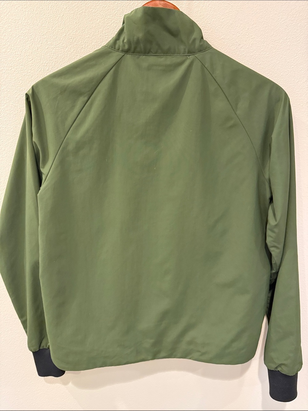 Topo Designs Women’s Wind Olive Green Jacket with Black Trim - Picture 3 of 4